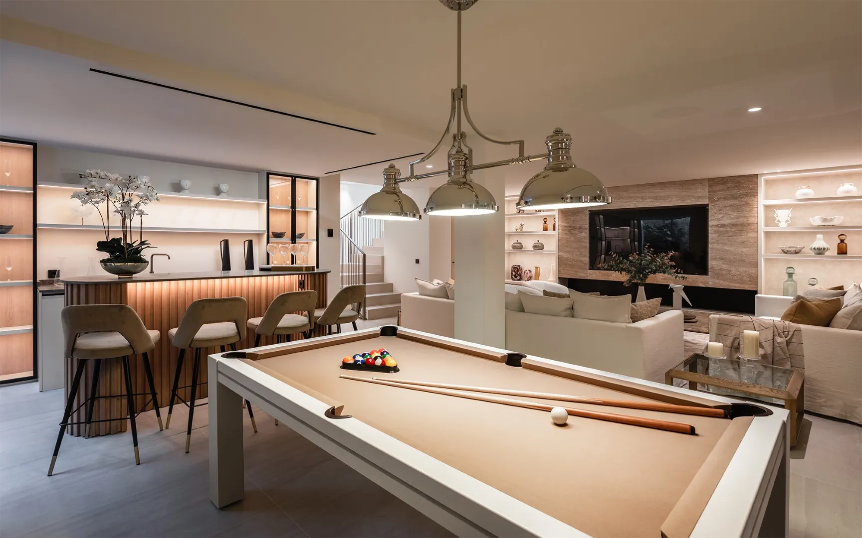 Buy Stunning Luxury Villa for Sale in Marbella Golf Banus