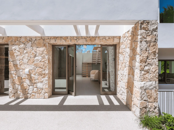 Buy Stunning Luxury Villa for Sale in Marbella Golf Banus