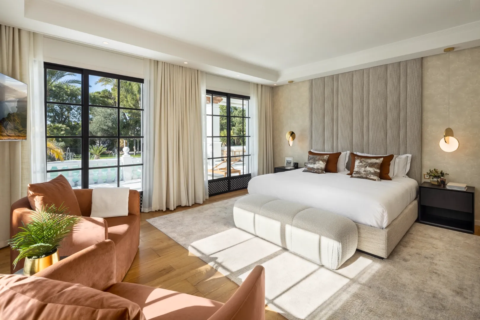 How to Buy Villa in Marbella 2025 Alhambra Palace Aloha Golf Nueva Andalucia