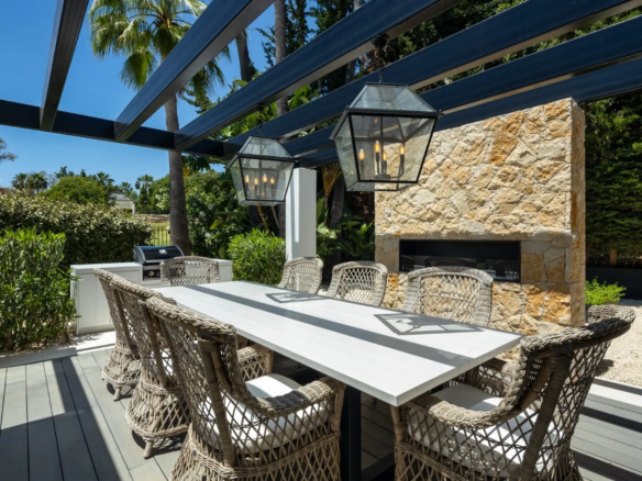 How to Buy Golf Course Moderrn Luxury Villa in Marbella Aloha