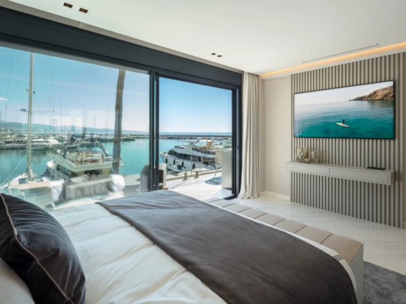 How to Buy Puerto Banus Apartment Sea Frontline Port 2025 Modern renewed luxury