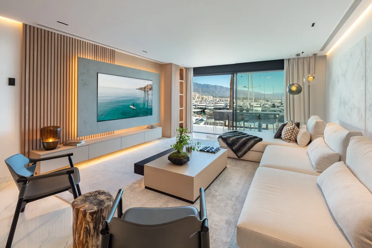 How to Buy Puerto Banus Apartment Sea Frontline Port 2025 Modern renewed luxury