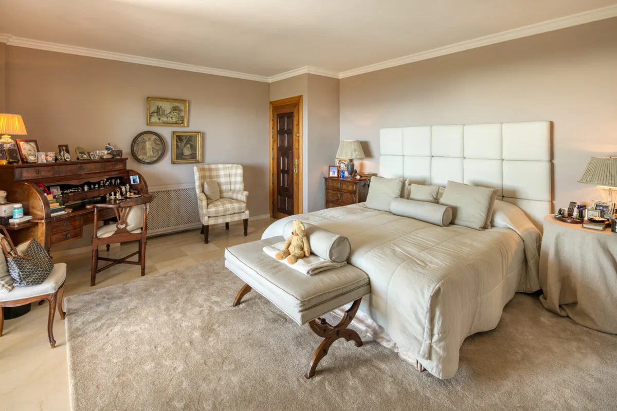 How to Buy a Villa in Sierra Blanca Marbella Spain