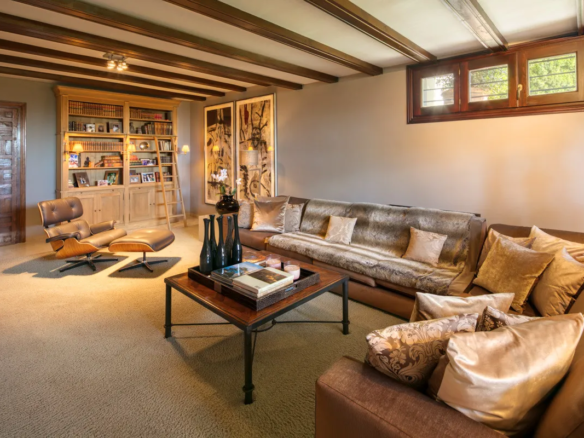 How to Buy a Villa in Sierra Blanca Marbella Spain