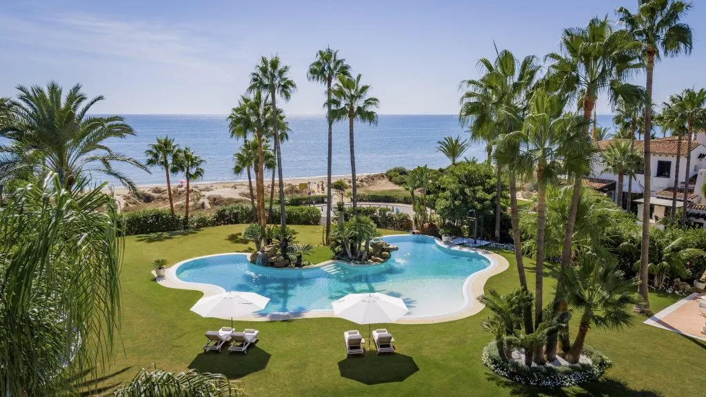 Luxury beachfront villa in Los Monteros Playa, Marbella.