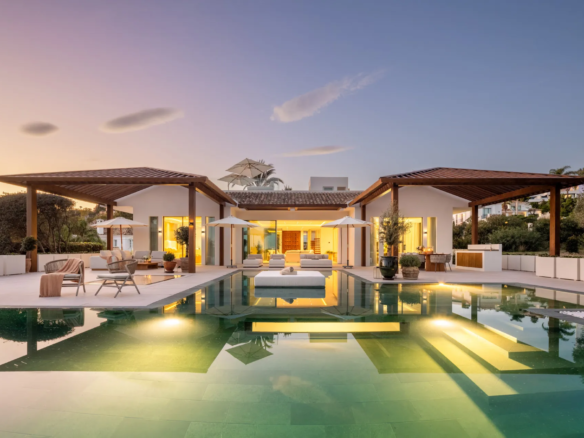 How to Buy a Marbella Modern Villa in 2025 Real Estate Agency Agent
