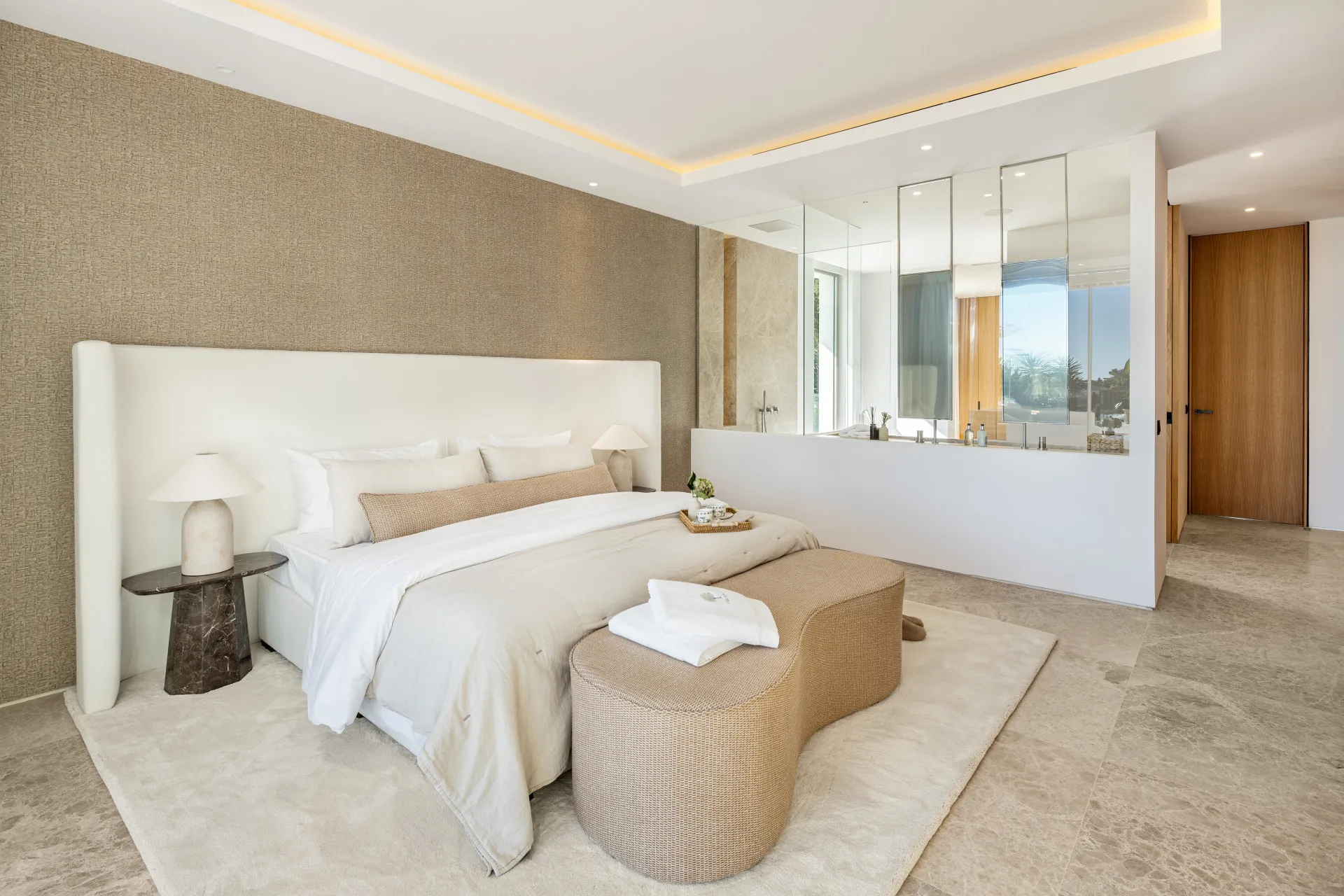 How to Buy a Marbella Modern Villa in 2025 Real Estate Agency Agent