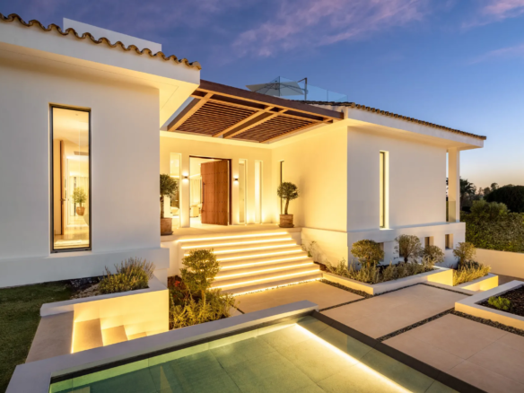 How to Buy a Marbella Modern Villa in 2025 Real Estate Agency Agent