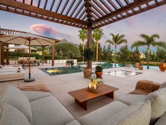 How to Buy a Marbella Modern Villa in 2025 Real Estate Agency Agent