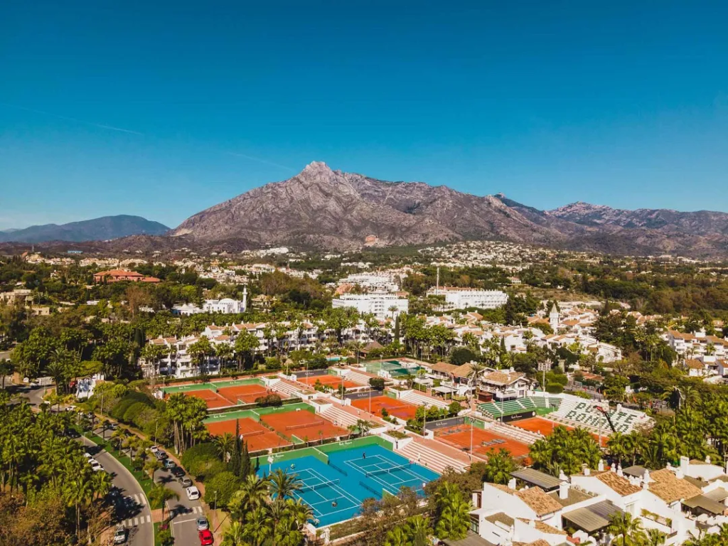 Puente Romano Padel Tennis Club Marbella