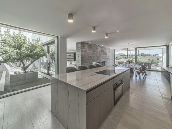 Villa for Sale in Sotogrande Golf Luxury near gated (1)