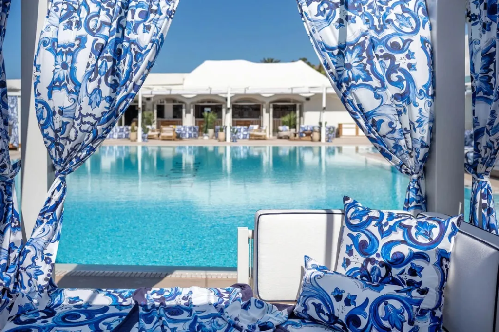 buy a villa in los monteros marbella best investment 2025 spainc hotel kimton cabanne