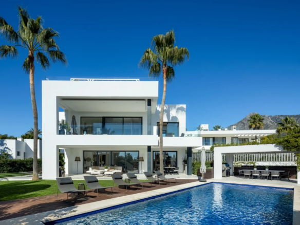 villa for sale in marbella spain