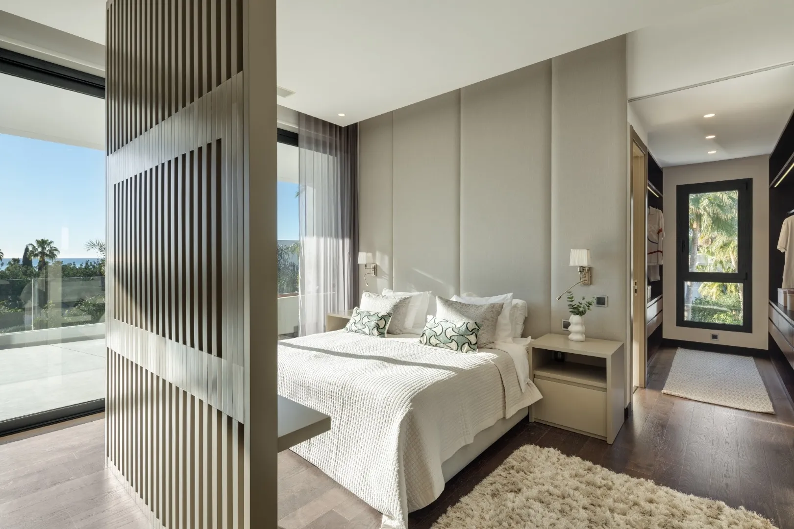 buy villa in Spain Marbella Puente Romano Altos Modern Beach