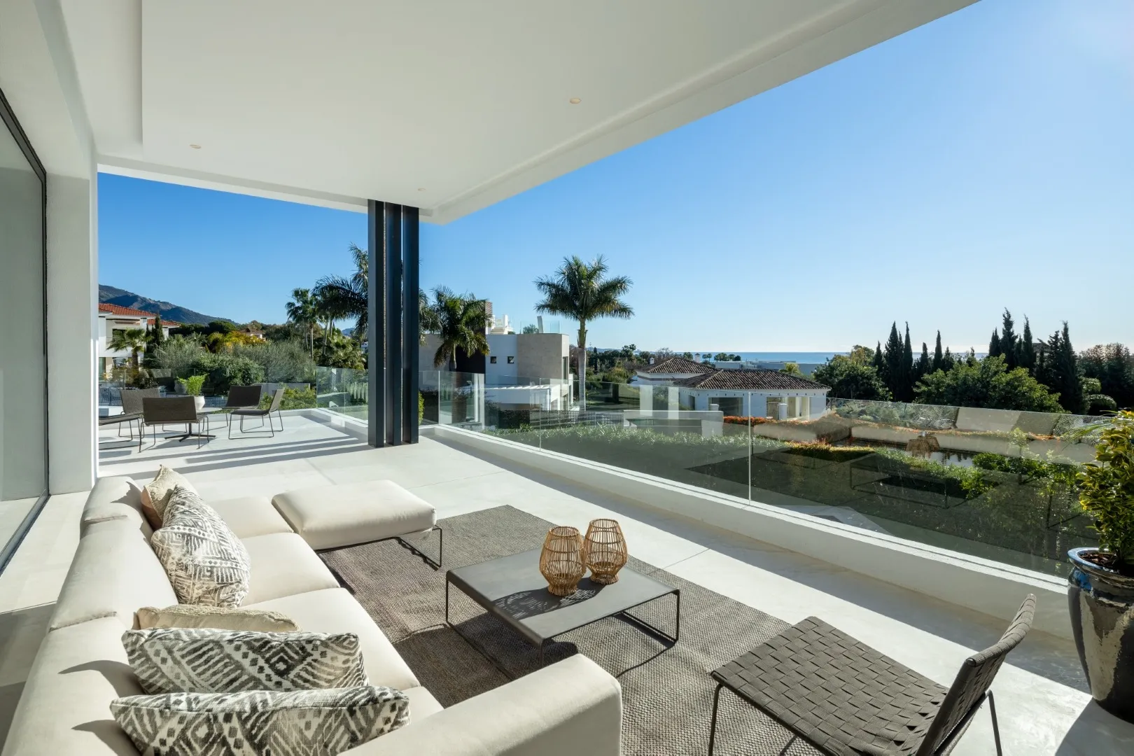 buy villa in Spain Marbella Puente Romano Altos Modern Beach