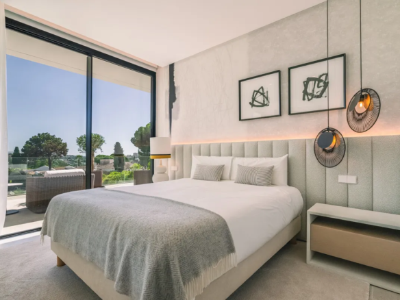 BUY VILLA MARBELLA NUEVA ANDALUCIA