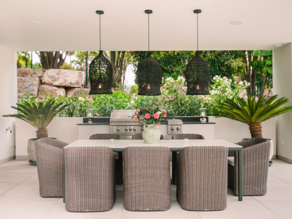 BUY VILLA MARBELLA NUEVA ANDALUCIA