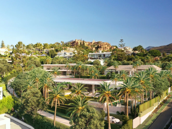 Villa for Sale in Marbella Golf Bay infinite pool (4)