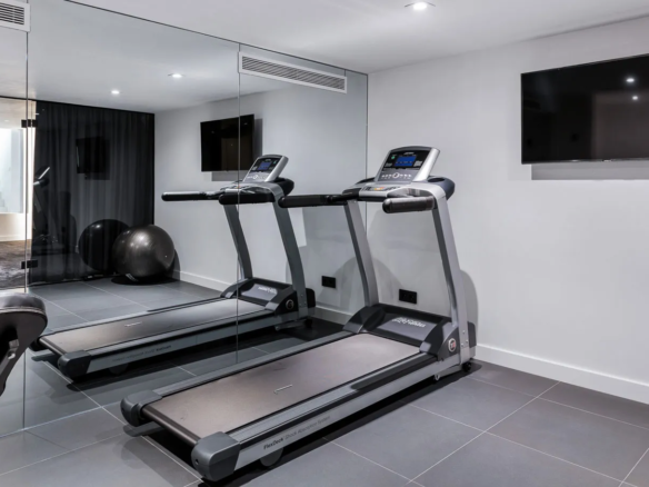 Golf Villa for Rent Marbella Spain Pool Cinema private security (12)