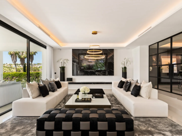 Golf Villa for Rent Marbella Spain Pool Cinema private security (12)