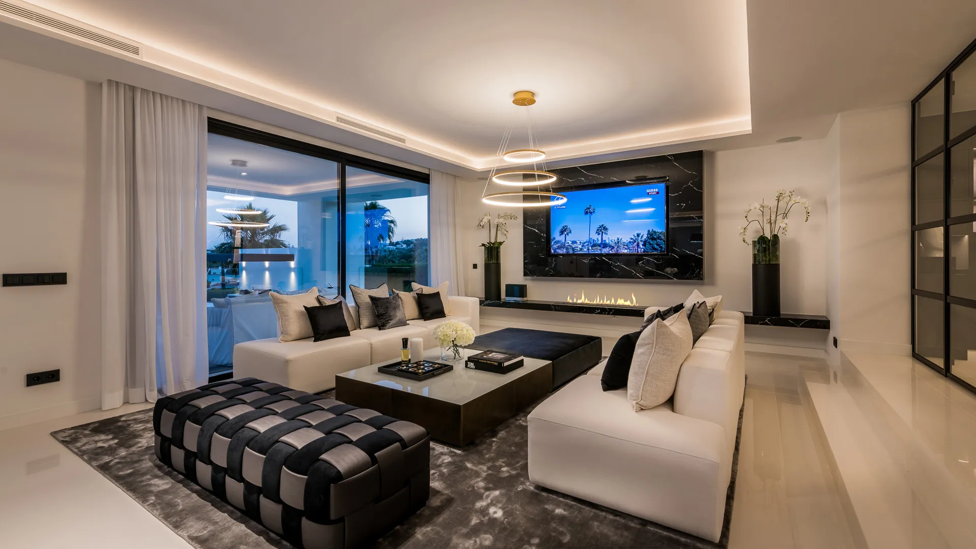 Golf Villa for Rent Marbella Spain Pool Cinema private security (12)