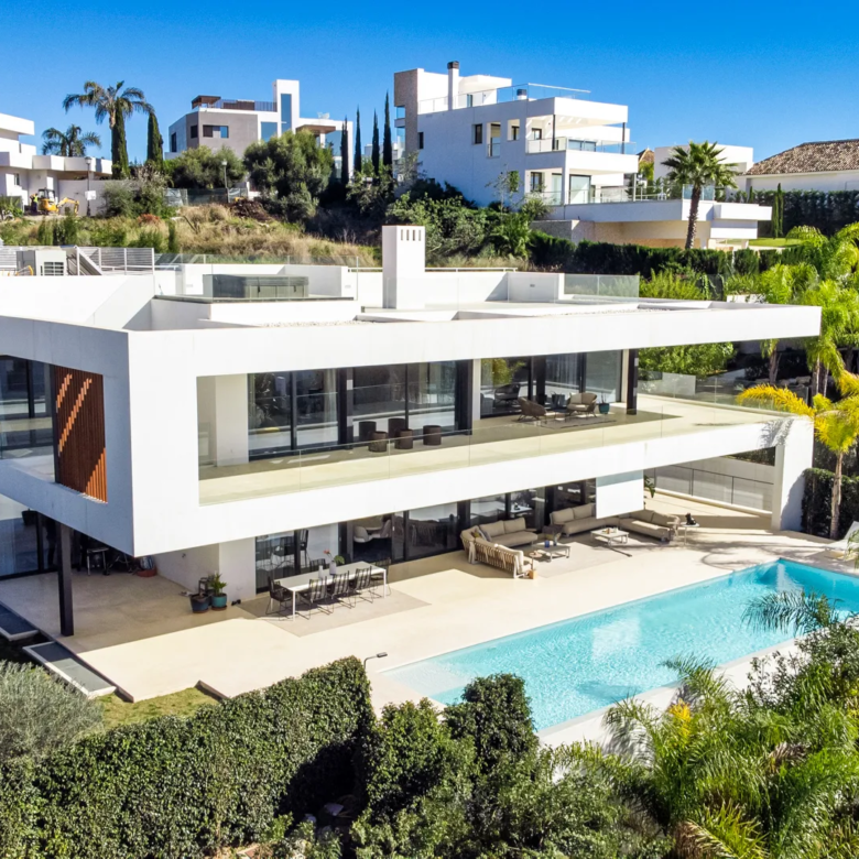 Golf Villa for Rent in Marbella 2025 holidays summer luxury infinite private pool (1)