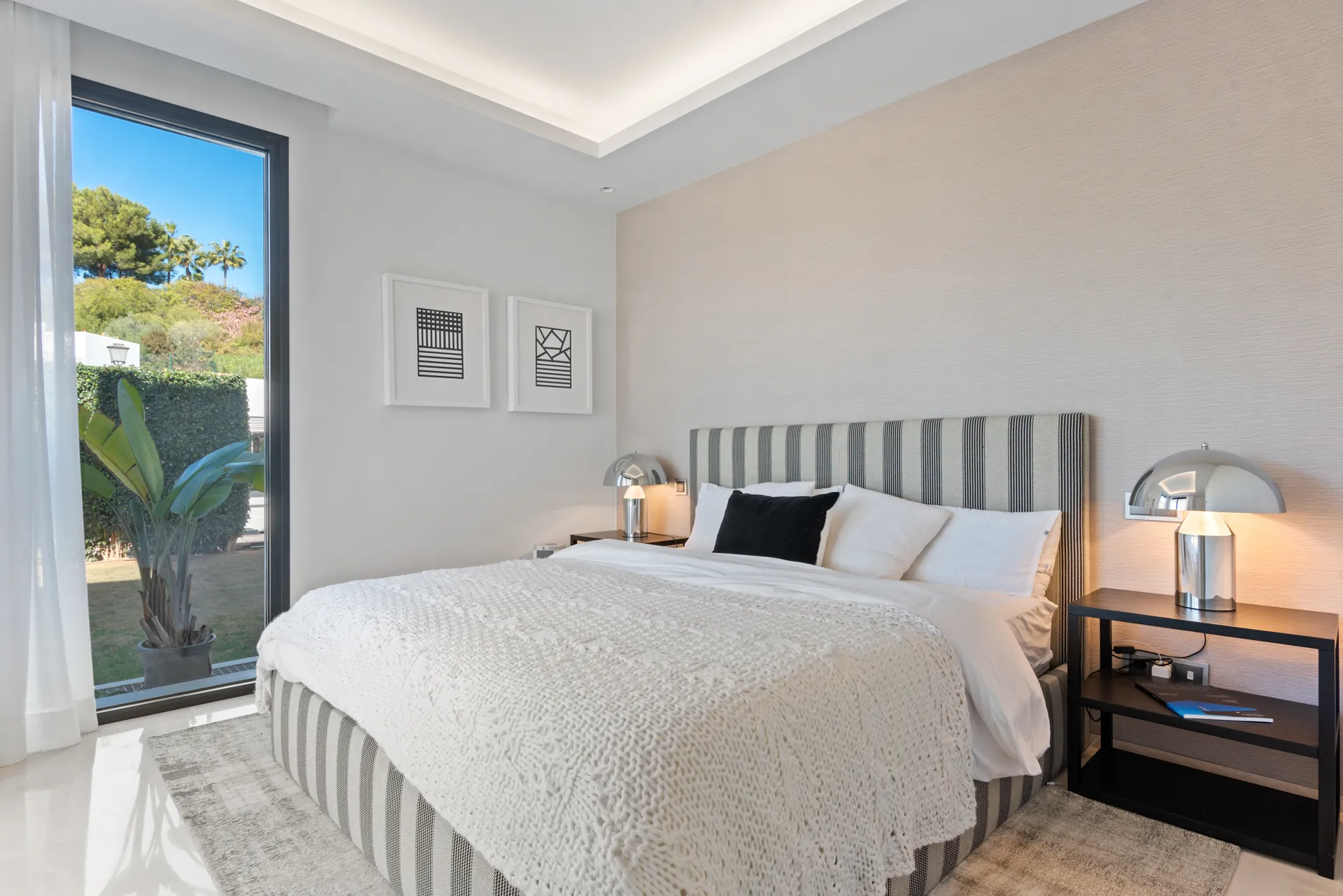 Golf Villa for Rent in Marbella 2025 holidays summer luxury infinite private pool (1)