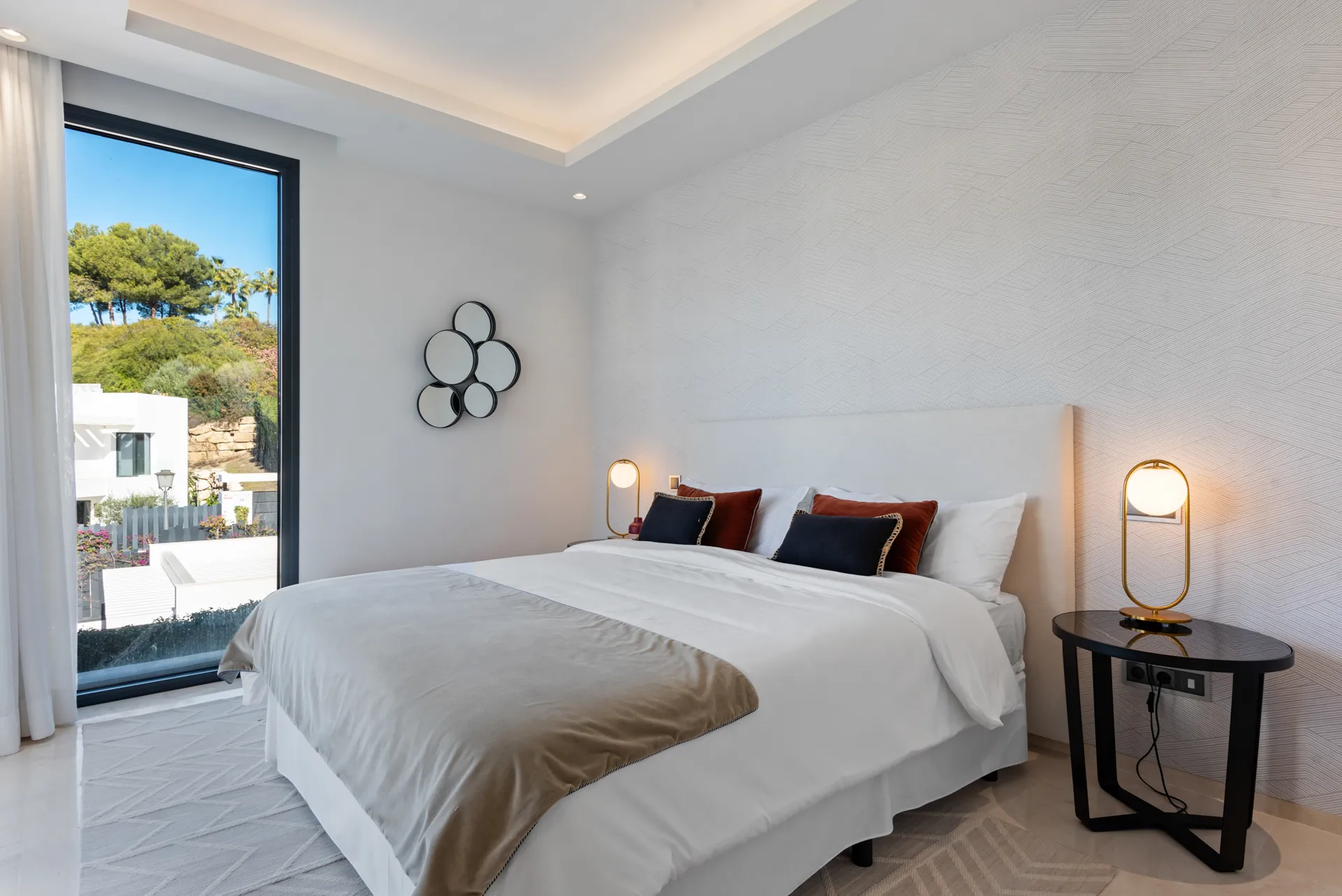 Golf Villa for Rent in Marbella 2025 holidays summer luxury infinite private pool (1)