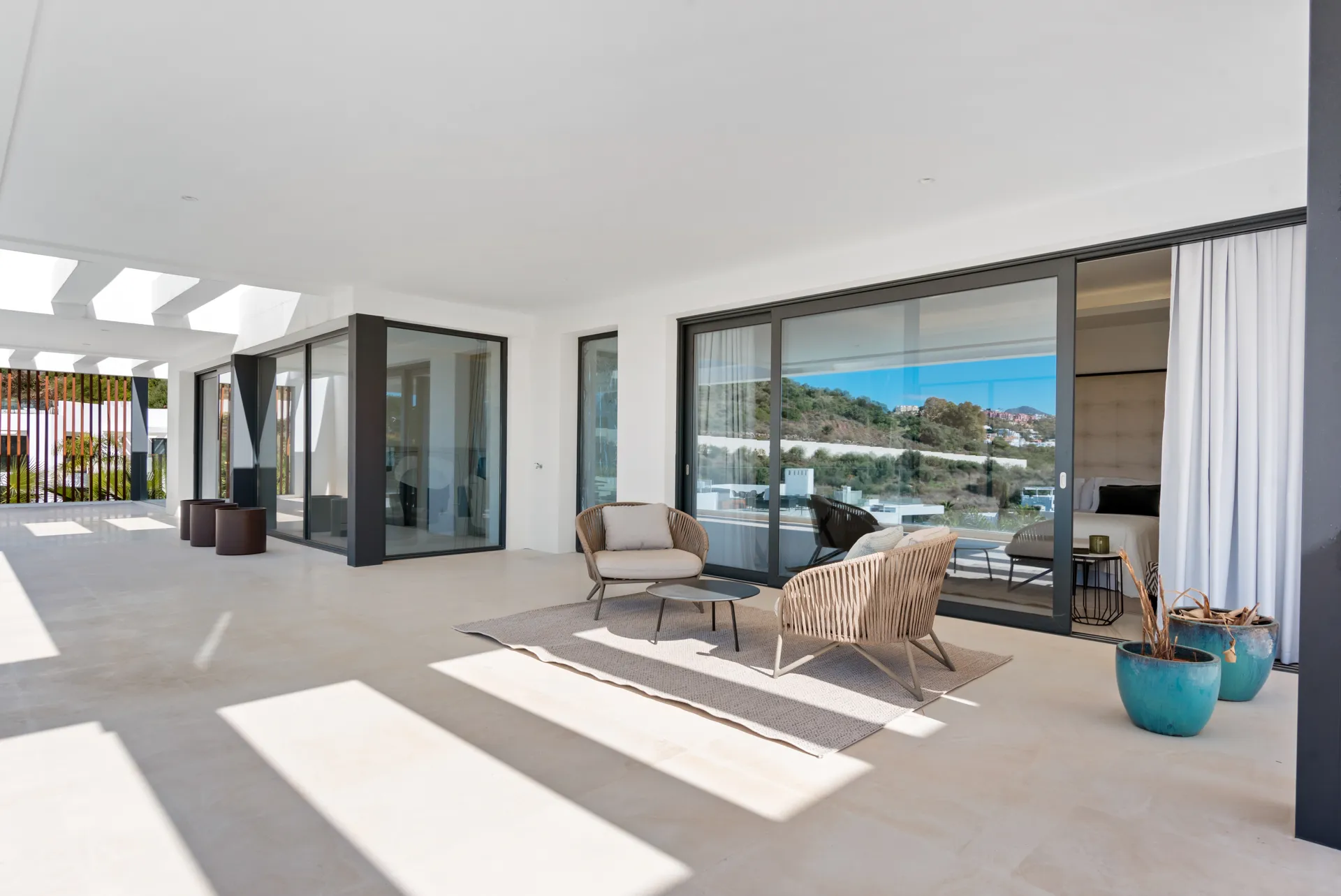 Golf Villa for Rent in Marbella 2025 holidays summer luxury infinite private pool (1)