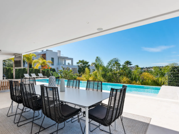 Golf Villa for Rent in Marbella 2025 holidays summer luxury infinite private pool (1)