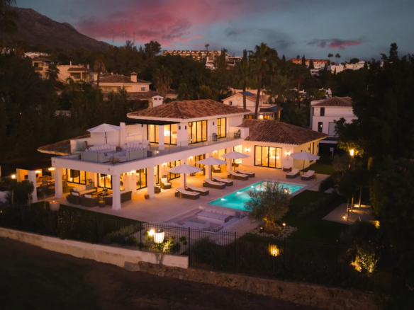 Golf Villa for Rent in Marbella private pool (1)