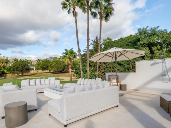 Golf Villa for Rent in Marbella private pool (1)