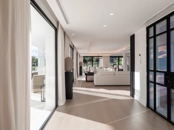 Golf Villa for Rent in Marbella private pool (1)