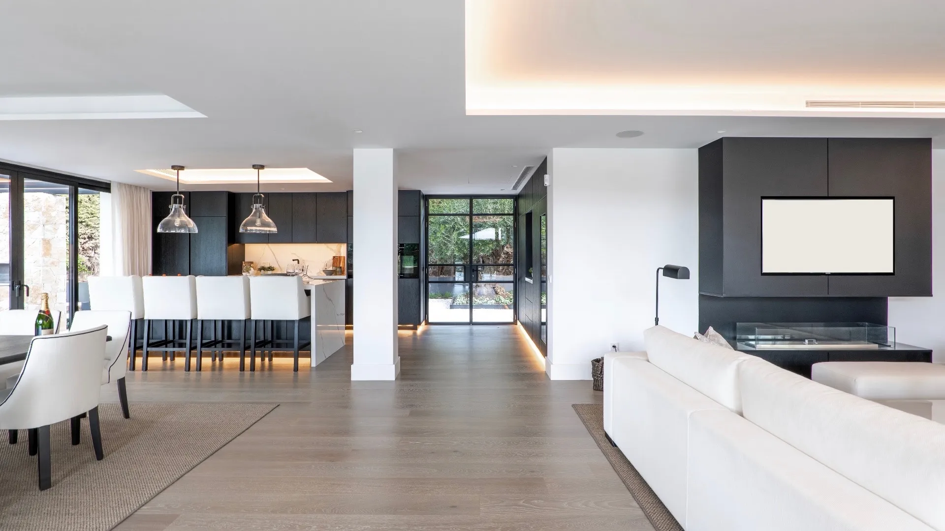 Golf Villa for Rent in Marbella private pool (1)