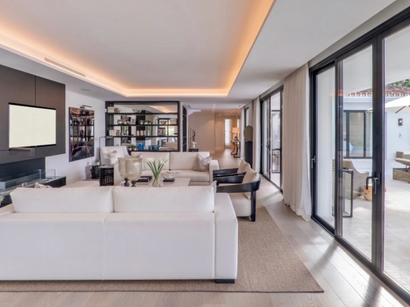 Golf Villa for Rent in Marbella private pool (1)