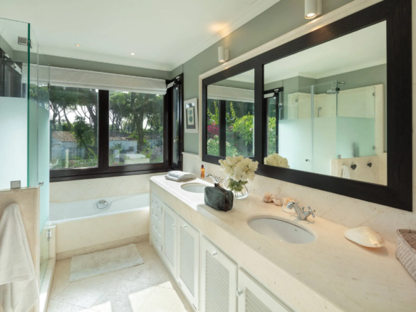 Villa for Rent in Golden Mile Marbella 5 rooms (1)