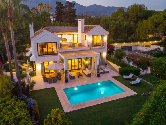 Villa for Rent in Golden Mile Marbella 5 rooms (1)