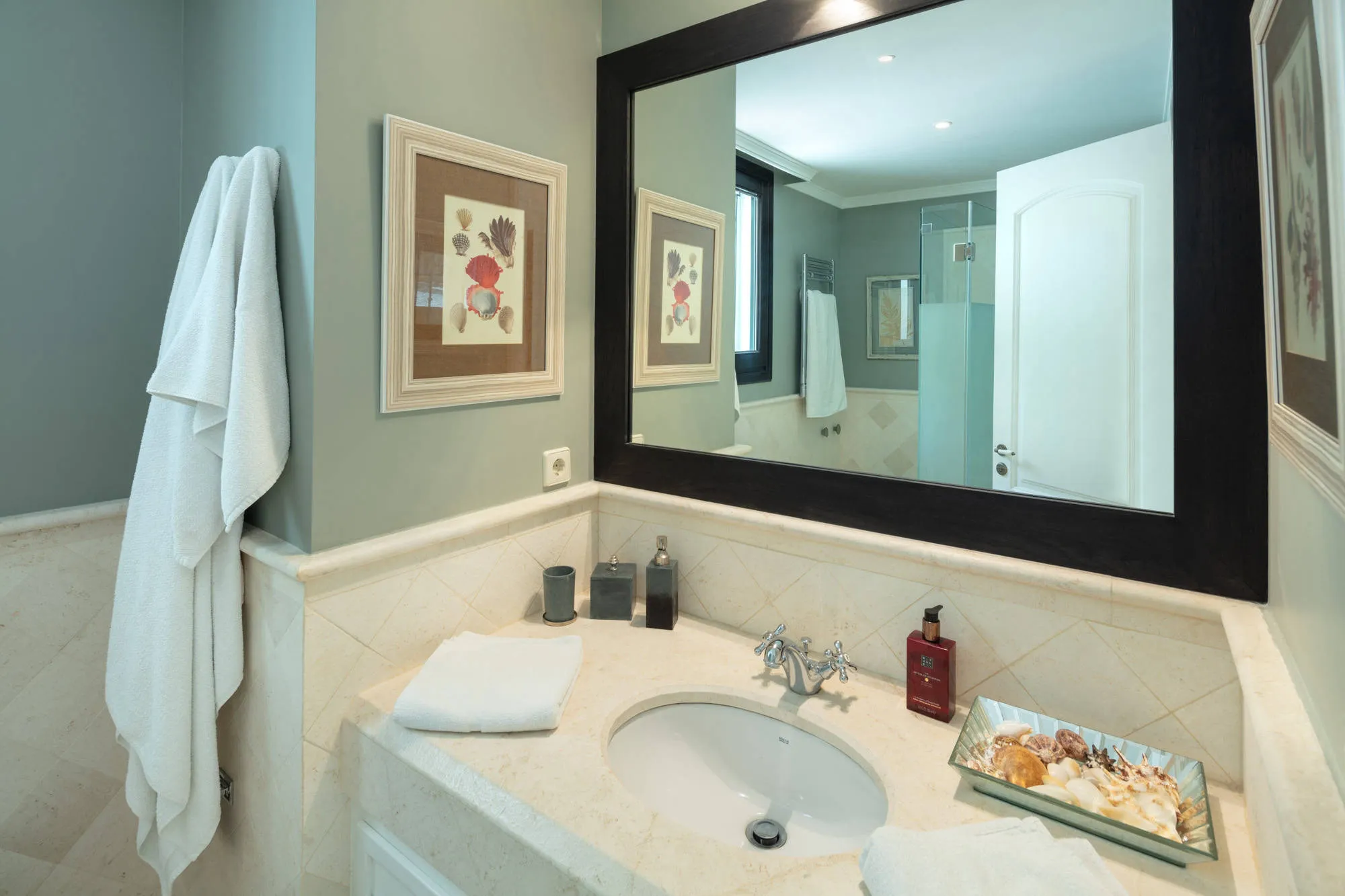 Villa for Rent in Golden Mile Marbella 5 rooms (1)