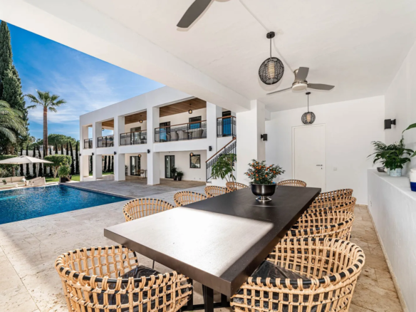 Villa for rent in marbella spain chef pool infinite luxury17