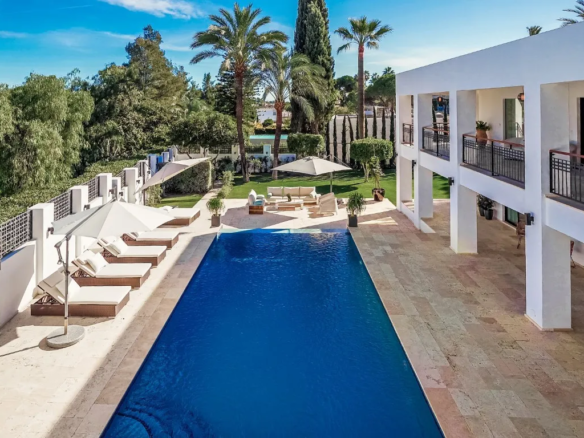 Villa for rent in marbella spain chef pool infinite luxury9