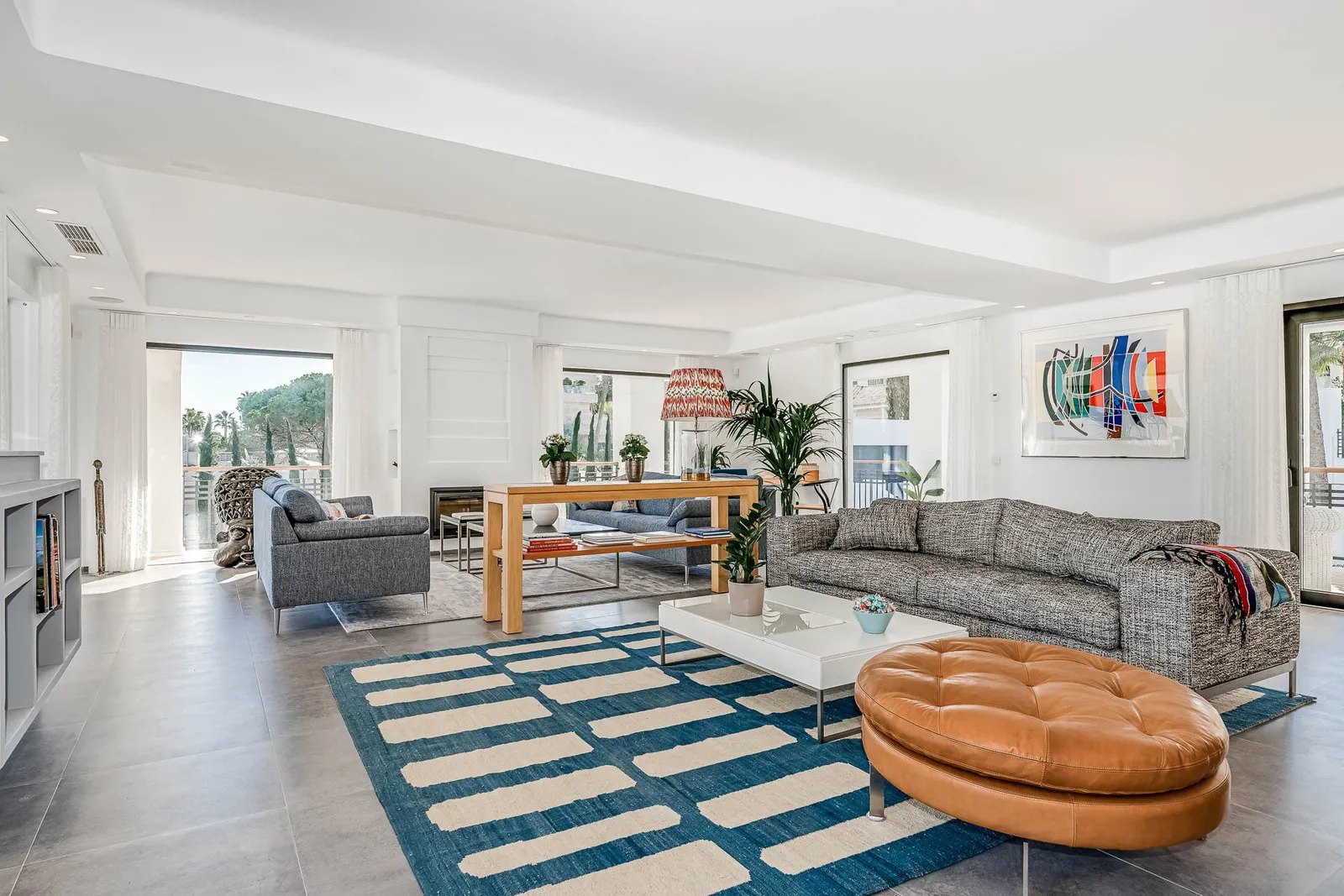 Villa for rent in marbella spain chef pool infinite luxury17