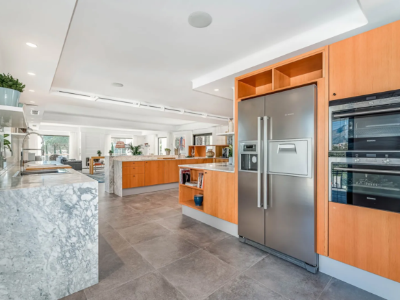 Villa for rent in marbella spain chef pool infinite luxury17