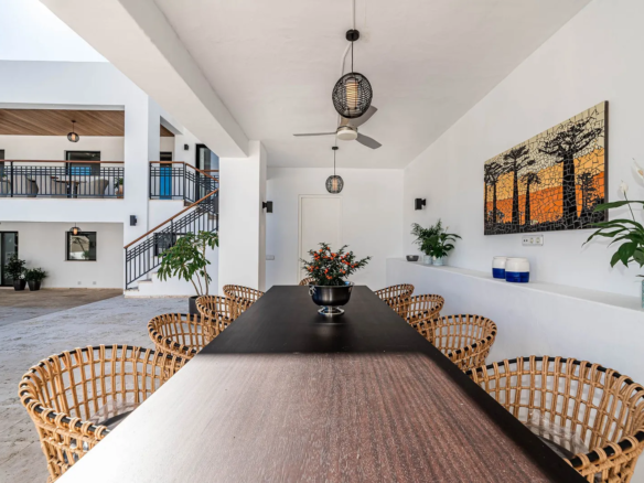 Villa for rent in marbella spain chef pool infinite luxury17