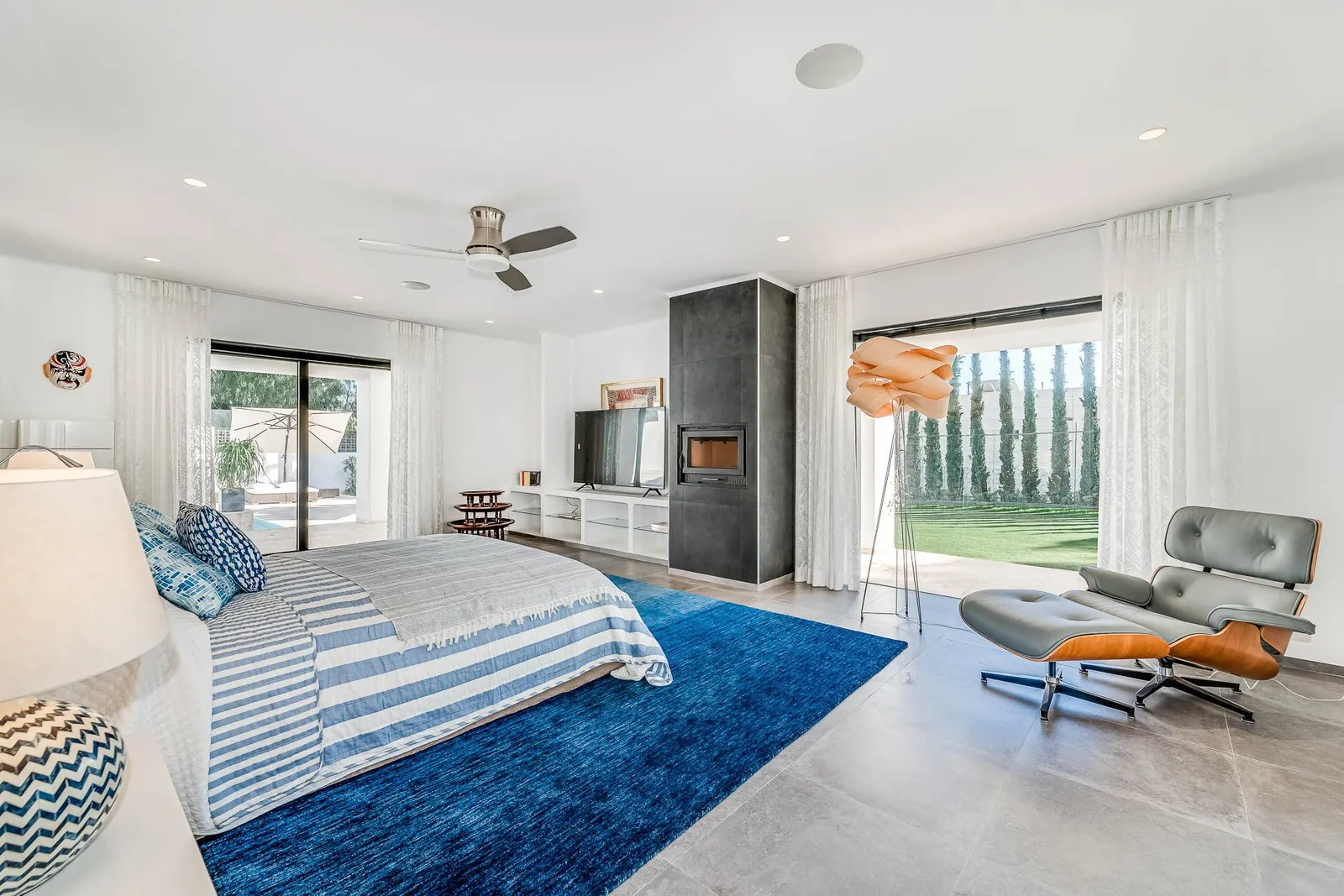 Villa for rent in marbella spain chef pool infinite luxury9