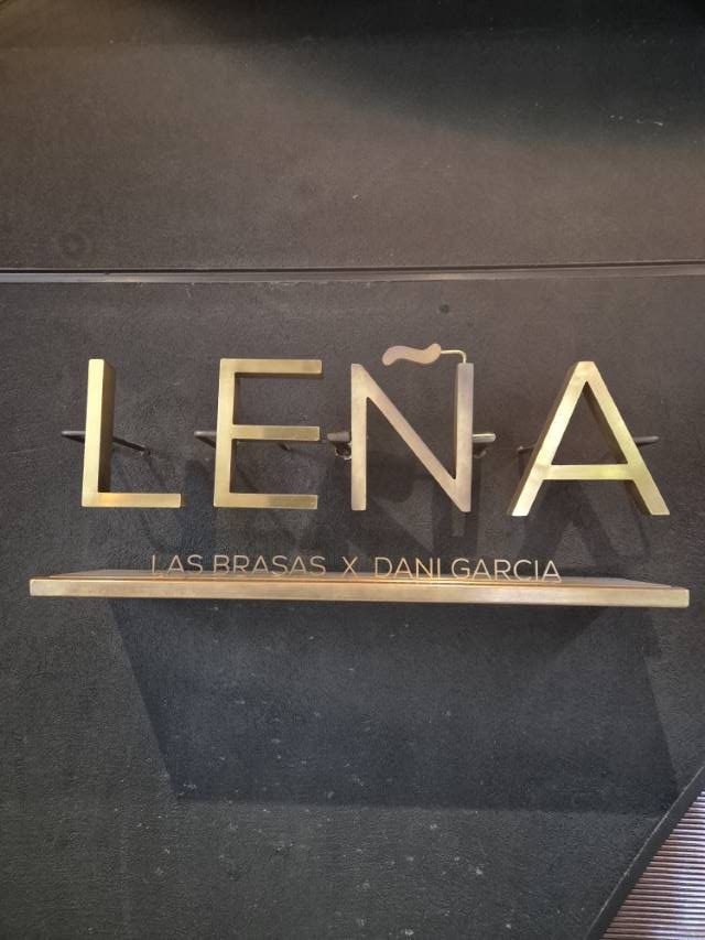 Golden Mile Leña Restaurant La Plaza Puente Romano Michelin Dani Garcia