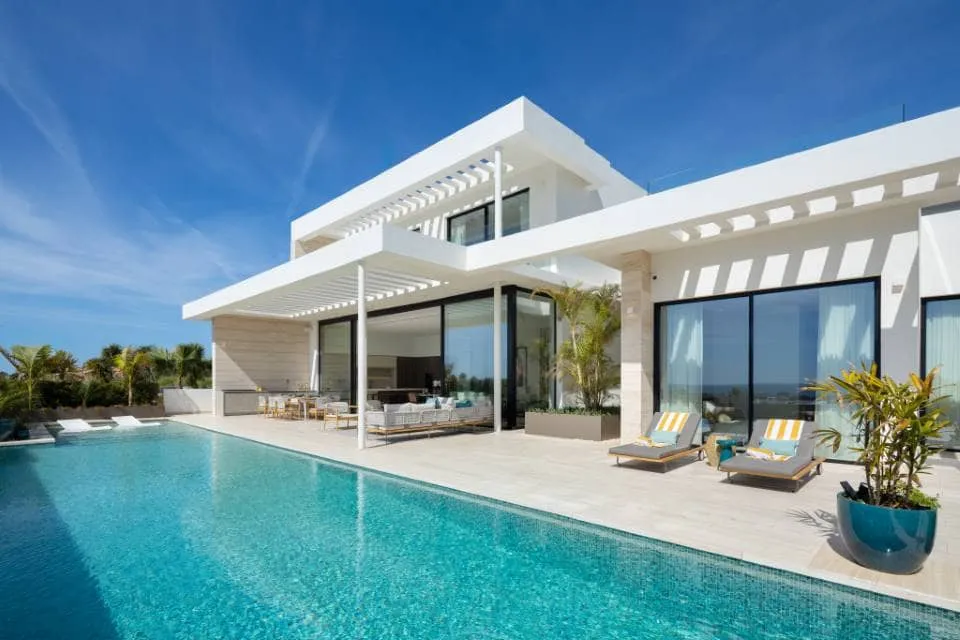 Exclusive view of Zagaleta Luxury Lifestyle. Professional real estate advisory in Marbella by Gonzo Private Office.