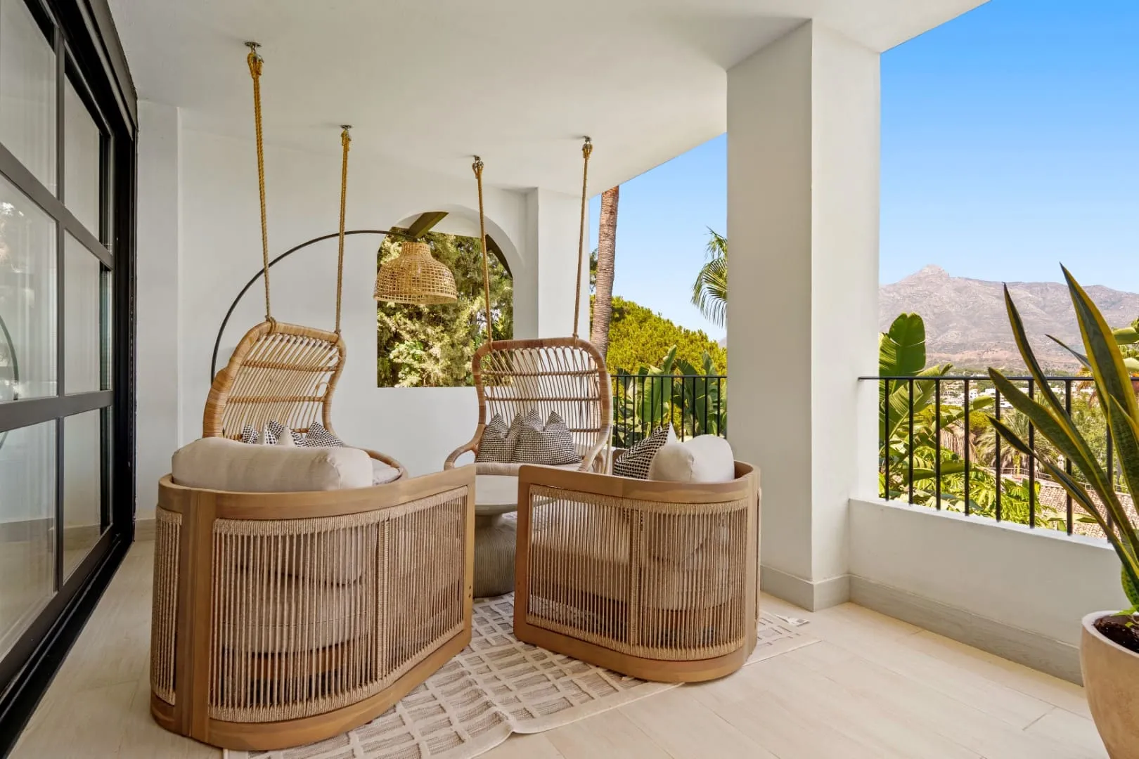 Stunning Villa for Sale in Marbella 2025 Golf Valley