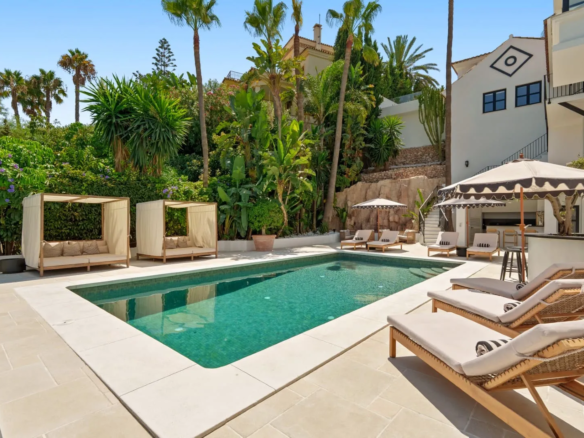Stunning Villa for Sale in Marbella 2025 Golf Valley