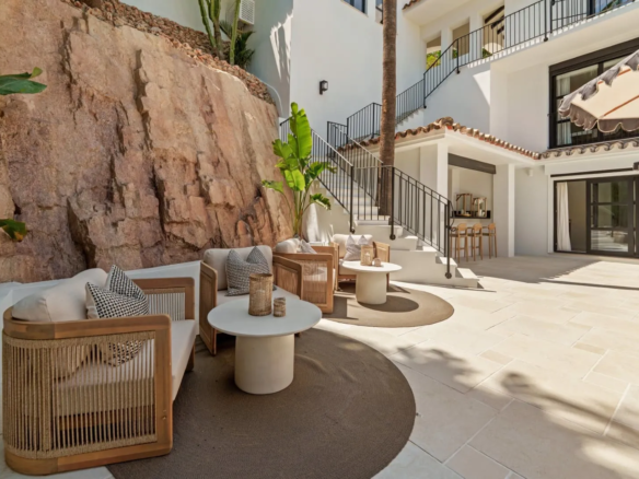 Stunning Villa for Sale in Marbella 2025 Golf Valley