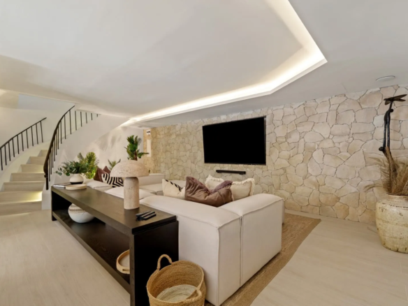 Stunning Villa for Sale in Marbella 2025 Golf Valley